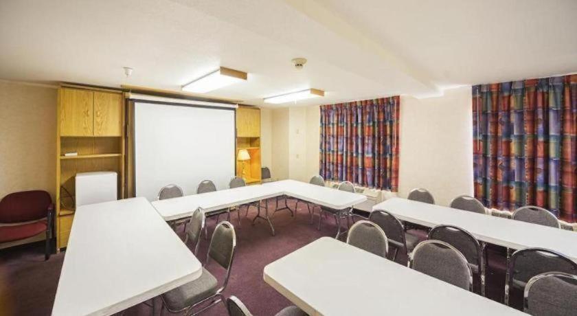 Hotel Markle In I-69 Esterno foto