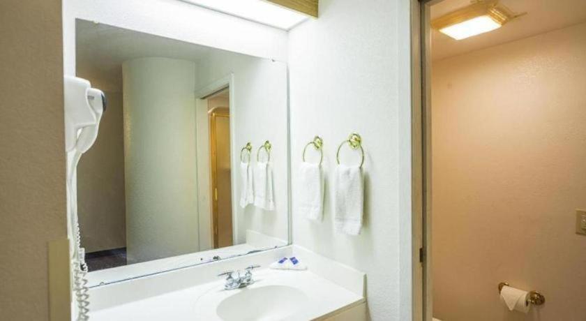 Hotel Markle In I-69 Esterno foto